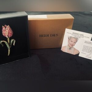 #114 Heidi Daus “Dutch Treat” Fuchsia “ Tulip Crystal Brooch